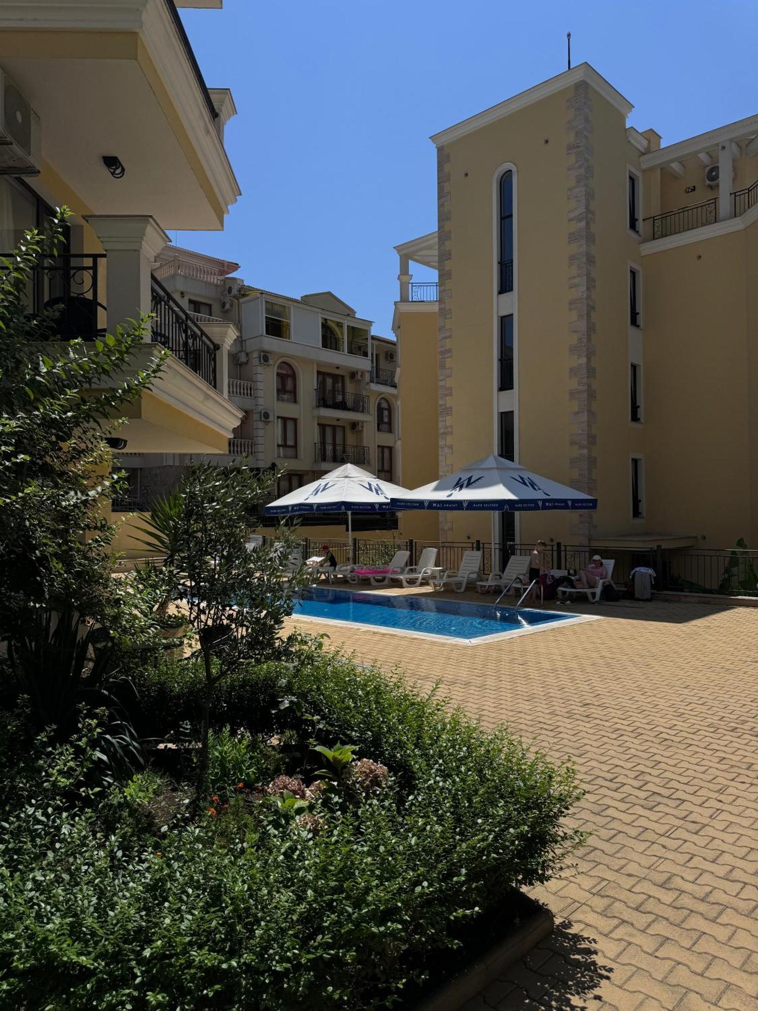 Horizon Apartament Gut Sveti Vlas Buitenkant foto