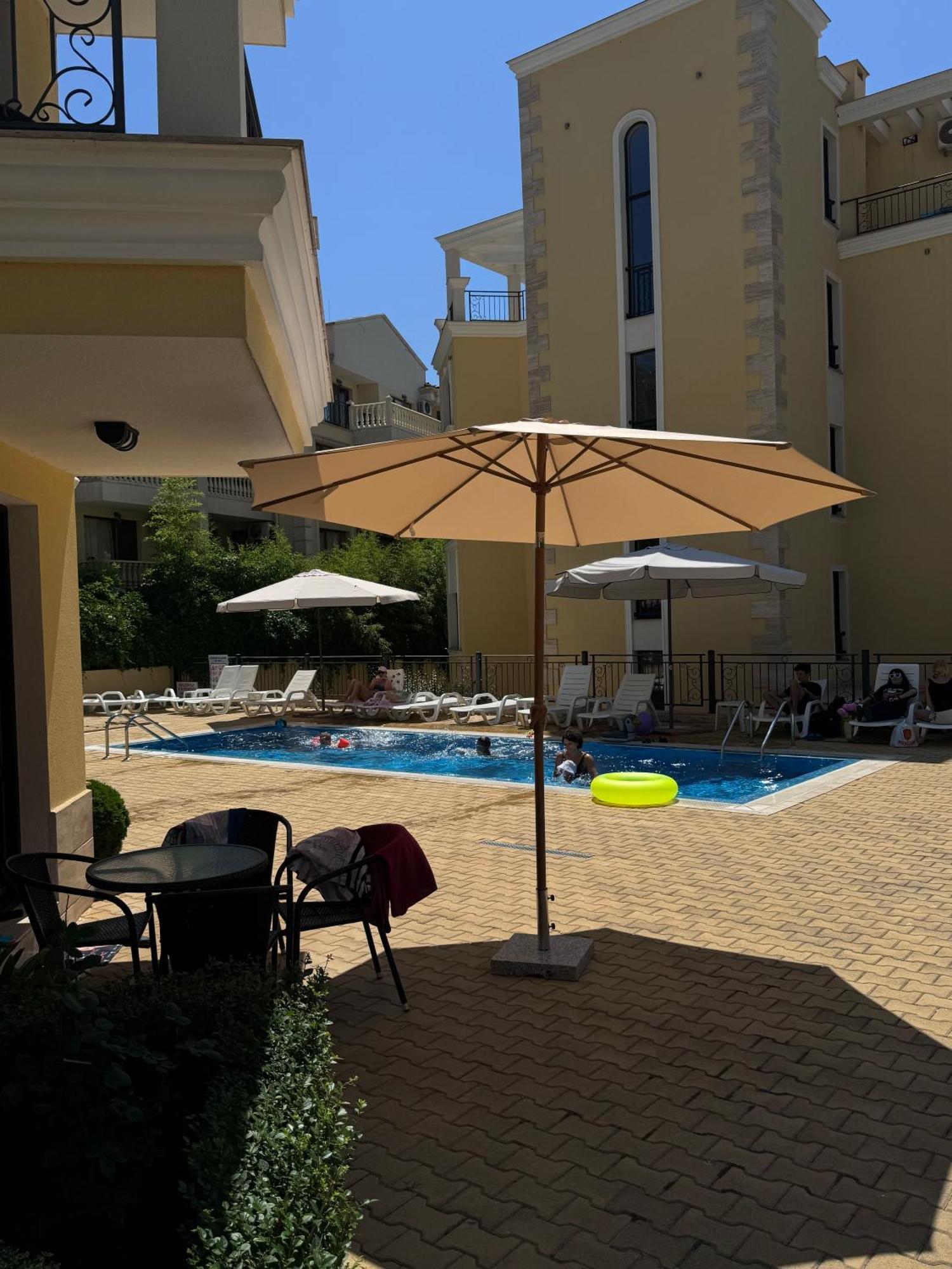 Horizon Apartament Gut Sveti Vlas Buitenkant foto